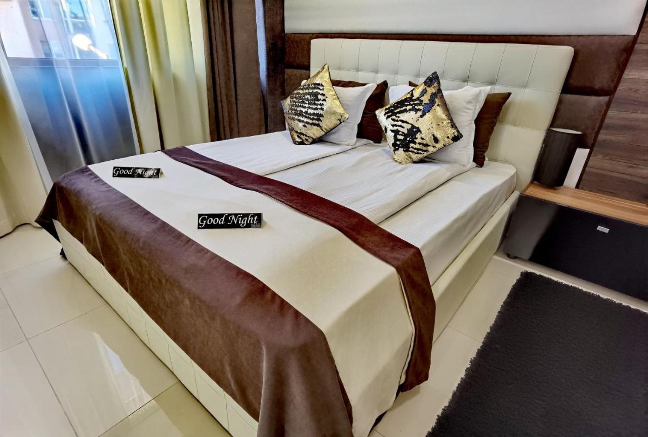 Hotel Acktion Sjumen Eksteriør bilde